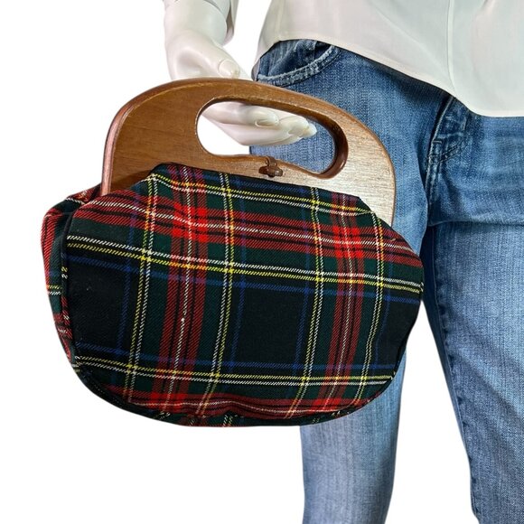 Vintage Smith's 1960's Red Tartan Plaid Bermuda Bag Cedar Wood Handle - Picture 1 of 7